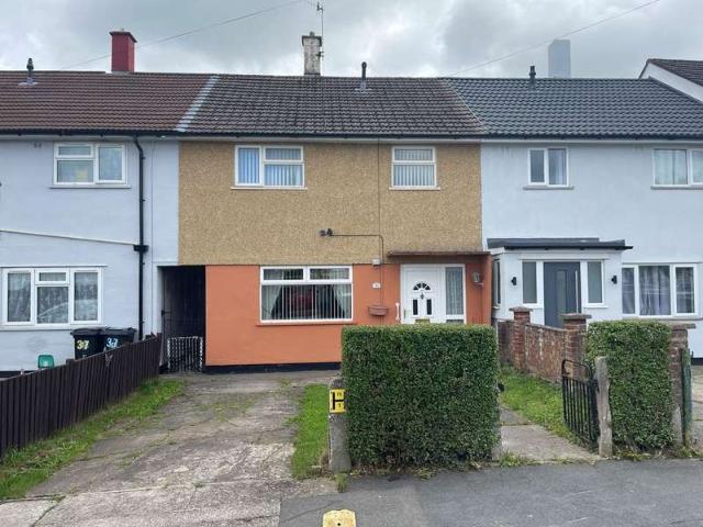 Property for sale in Hartcliffe, Bristol