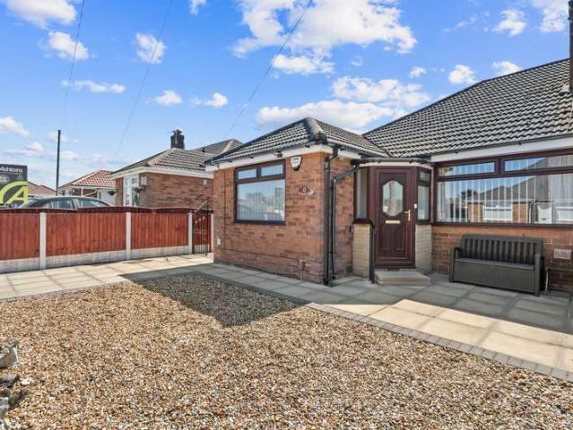Property for sale in New Springs, Wigan