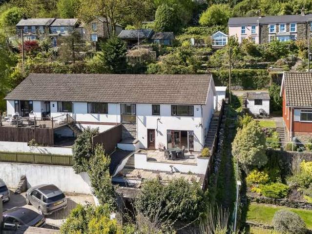 Property for sale in Gwaelod-y-garth, Wales