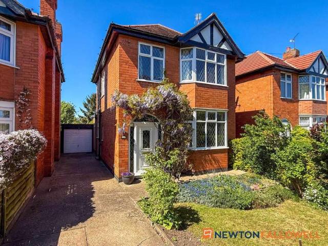 Property for sale in Farndon, Newark and Sherwood