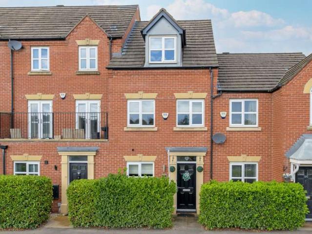 Property for sale in Edgewater Park, Warrington