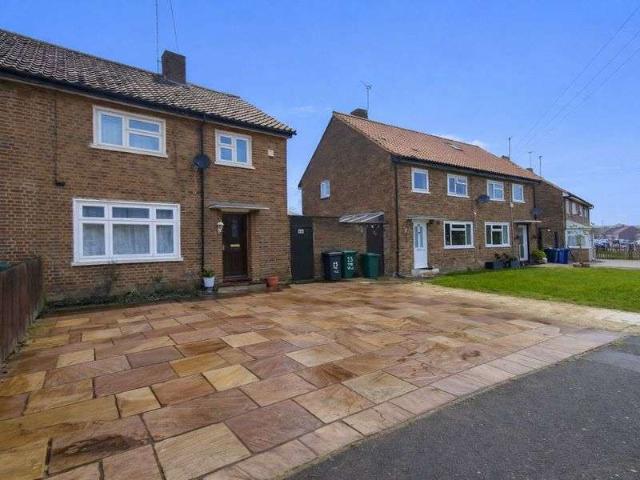 Property for sale in Colney Hatch, Greater London