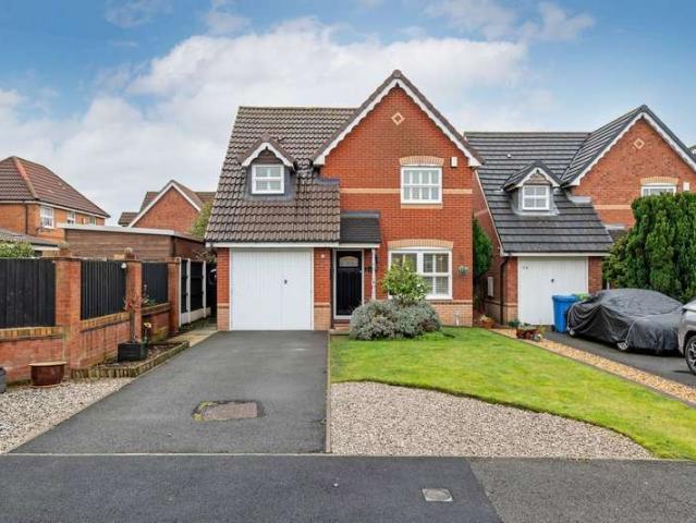 Property for sale in Lingley Green, Warrington