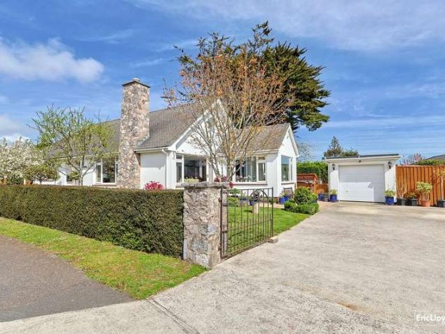 Property for sale in Broadsands, Galmpton