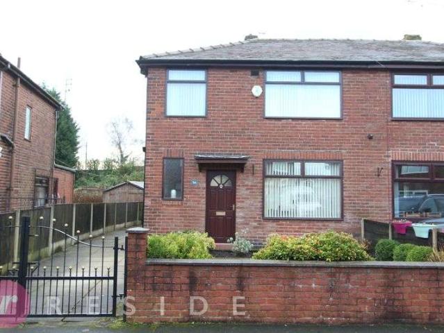 Property for sale in Newbold, Burnedge