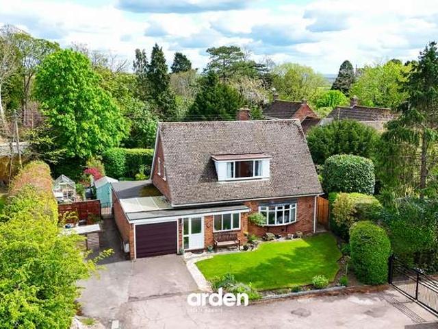 Property for sale in Crookhill, Worcestershire