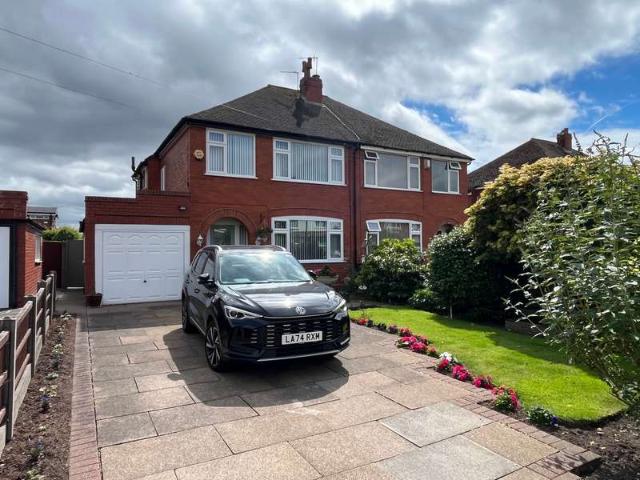 Property for sale in Sankey Bridges
