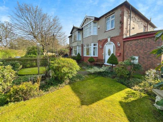 Property for sale in Sedgley Park, Bury