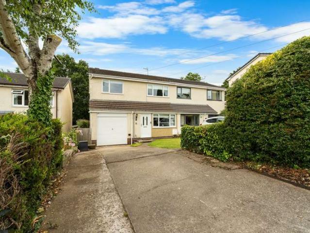 Property for sale in Peterston-super-ely, Wales