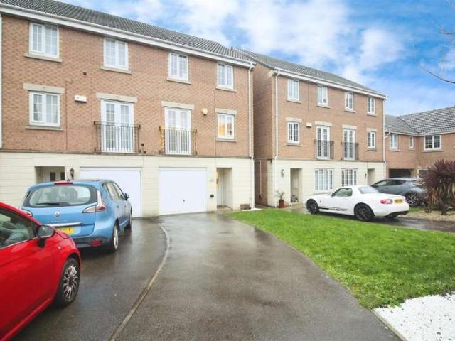 Property for sale in Thorpe, West Yorkshire