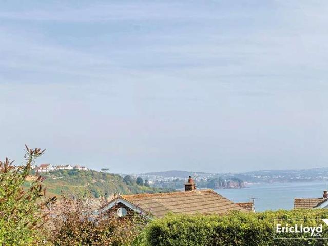 Property for sale in Broadsands