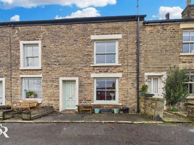 Property for sale in Charlesworth, East Midlands