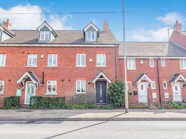 Property for sale in The Wharf, Beamhurst