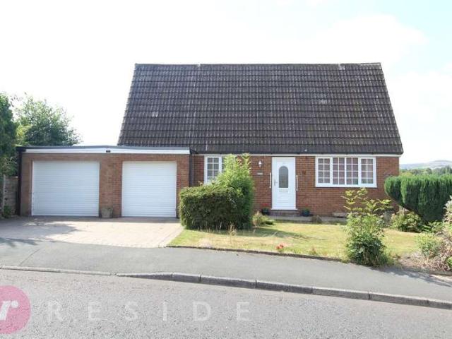Property for sale in Marland, Burnedge