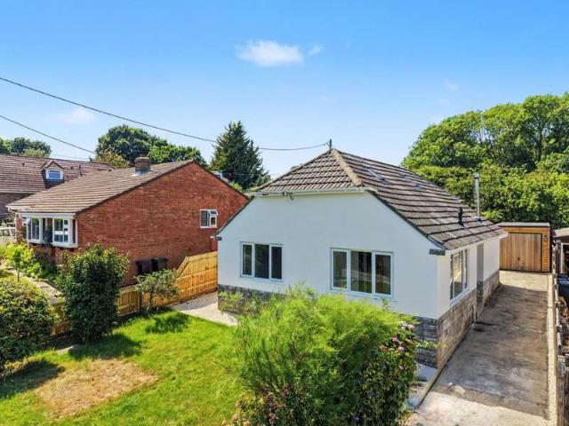 Property for rent in Lytchett Matravers
