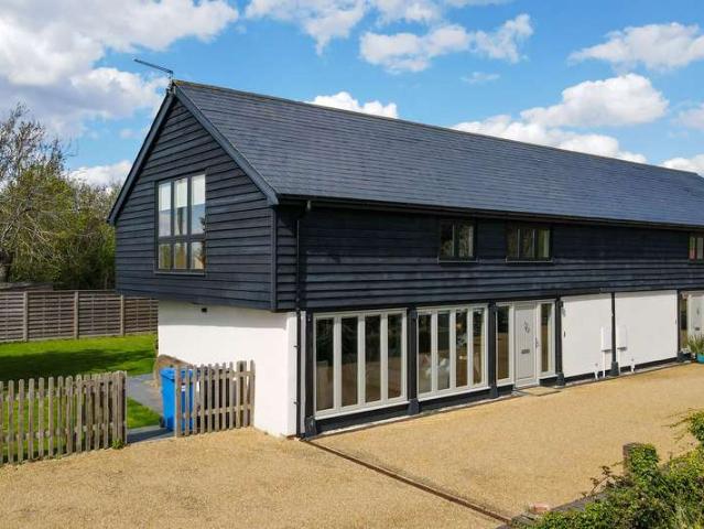 Property for rent in Chelmondiston, Suffolk