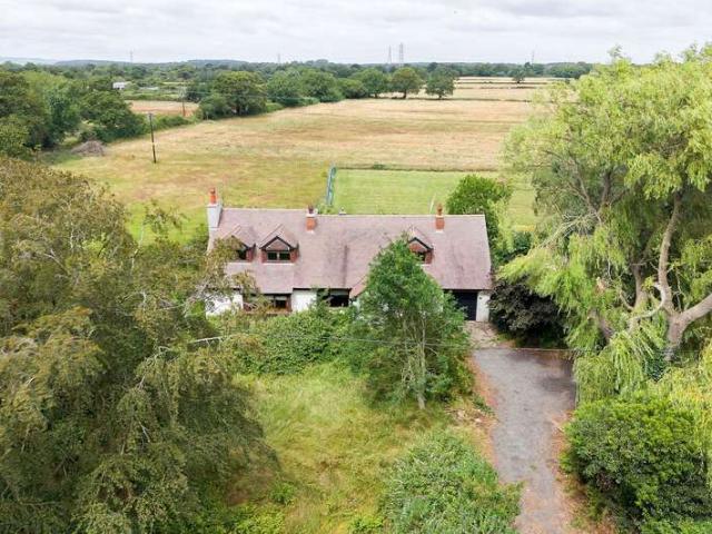 Property for sale in Capenhurst, Cheshire