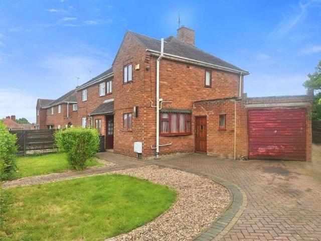 Property for sale in Nuneaton, Nuneaton and Bedworth