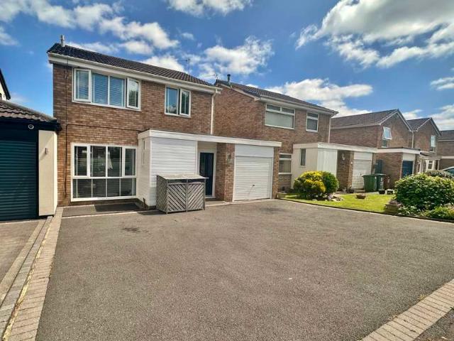 Property for sale in Spital, Bebington
