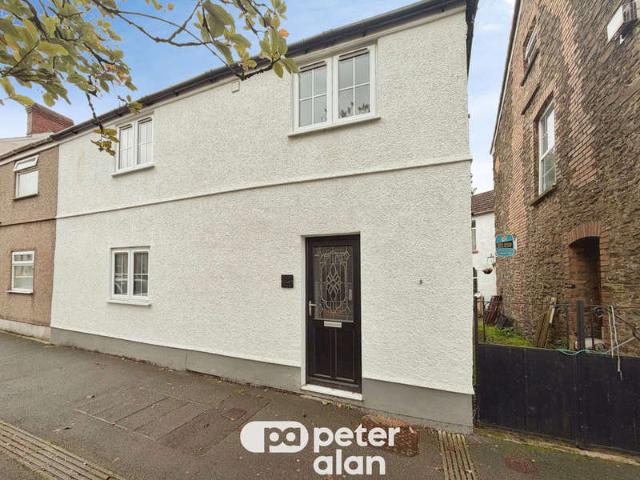 Property for rent in Pontarddulais