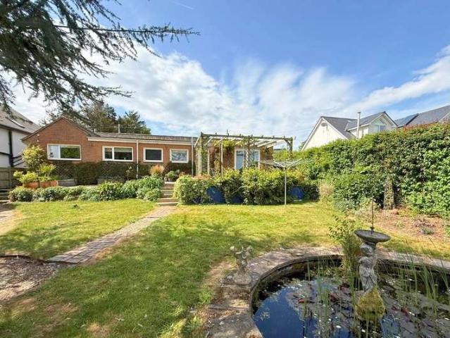 Property for sale in Clyst St. George, Budlake