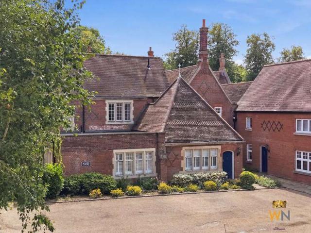 Property for sale in The Galleries, Navestock Side