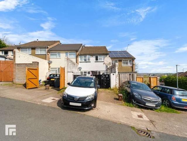 Property for sale in The Hawthorns, Falcon Lodge