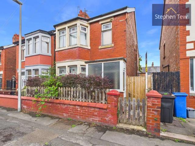 Property for sale in Queenstown, Blackpool