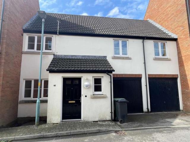 Maisonette for sale in Dursley, School House