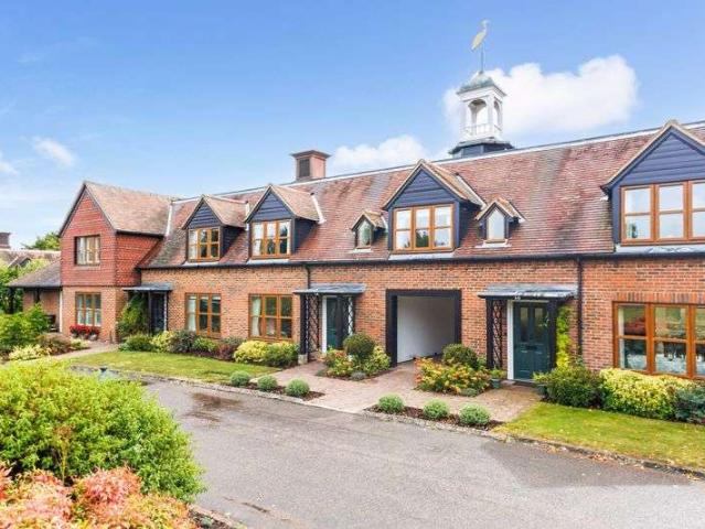 Property for sale in Midway, Kent