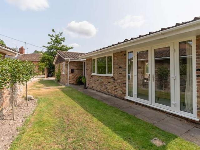 Property for sale in Dromore, Oxfordshire