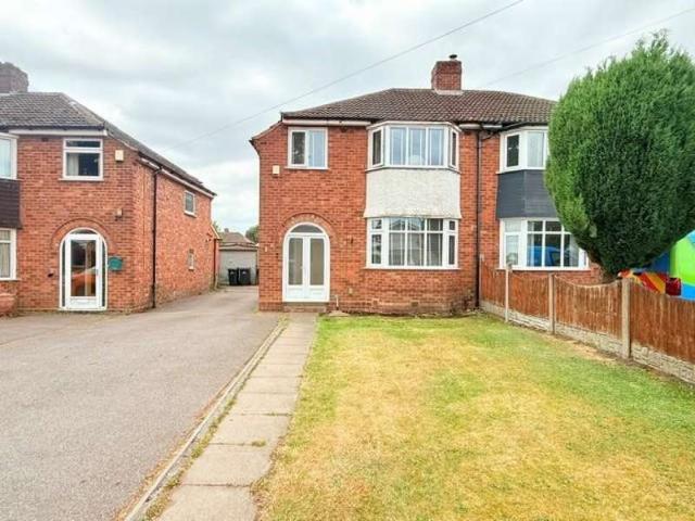 Property for rent in Sutton Coldfield, West Midlands