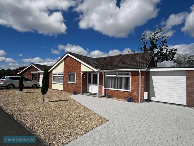 Property for sale in Galmington, Taunton