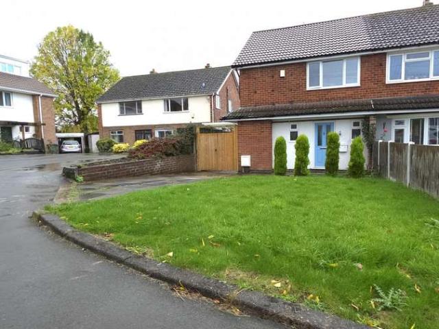 Property for sale in Hurley, Gun Hill