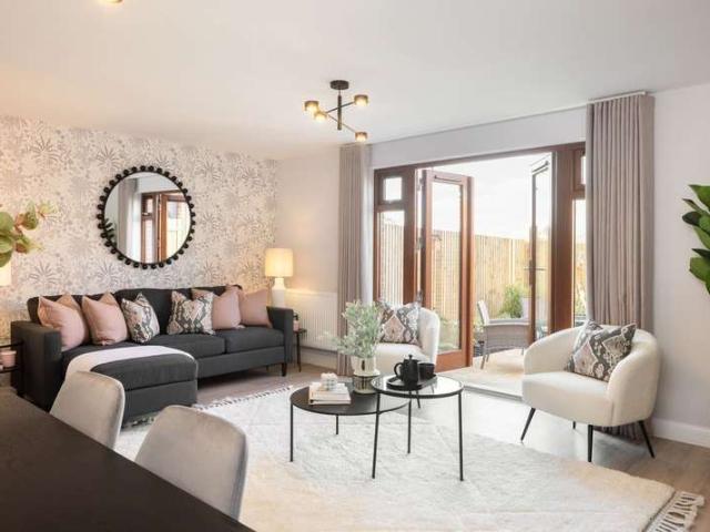 Property for sale in Arundel, Clapham