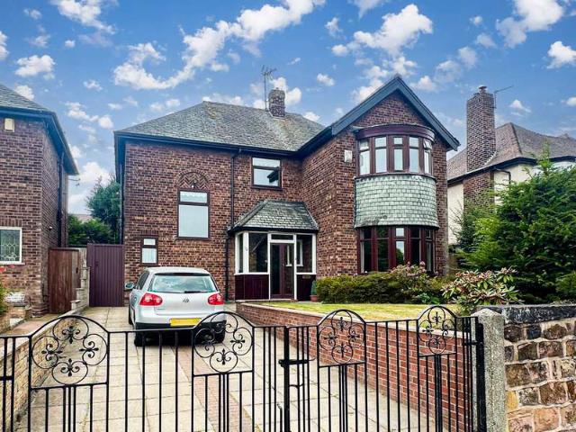 Property for sale in Woolton, Calderstones