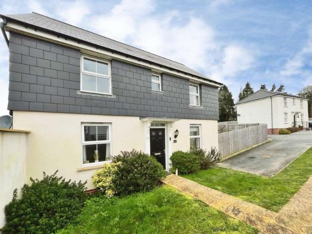Property for sale in Saltash, Cornwall