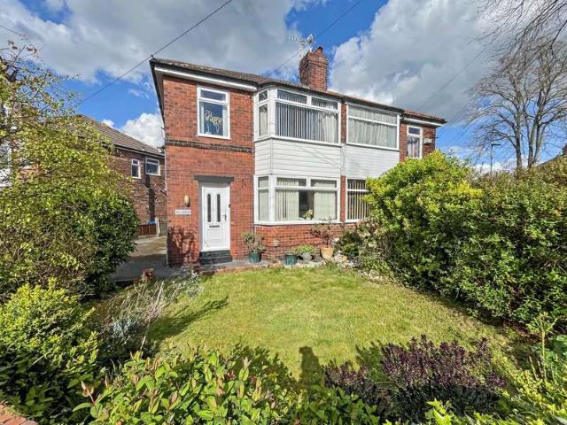 Property for sale in Besses o' th' Barn, Bury