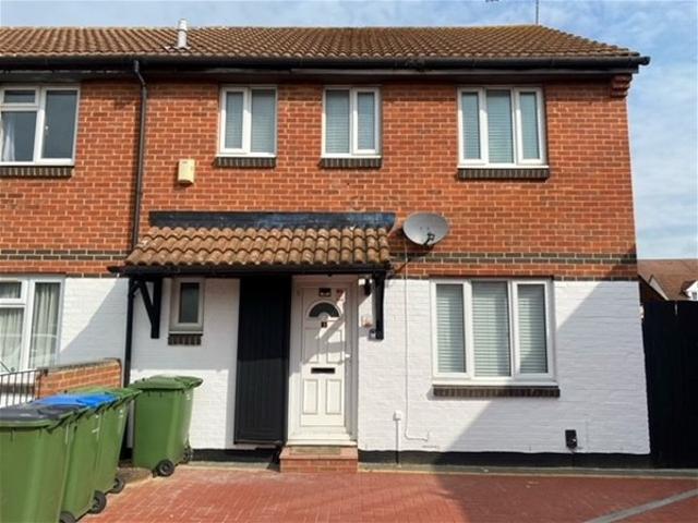 House for rent in Thamesmead, Greater London