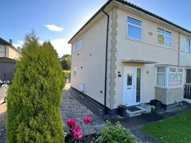 House for rent in Bradley, West Yorkshire