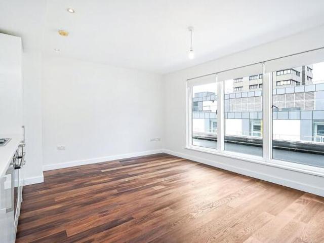 Property for rent in Cat Hill