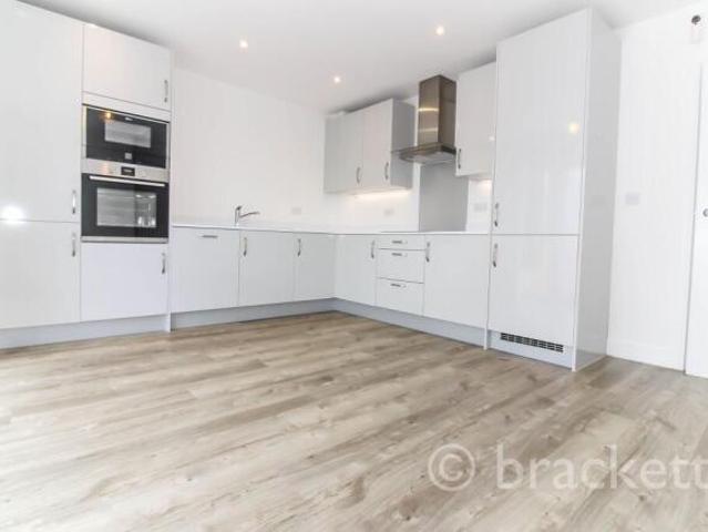 Farm for rent in Sandown Park, Kent