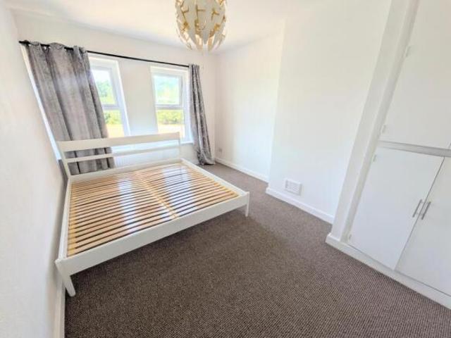 Property for rent in Butterthwaite, Shiregreen