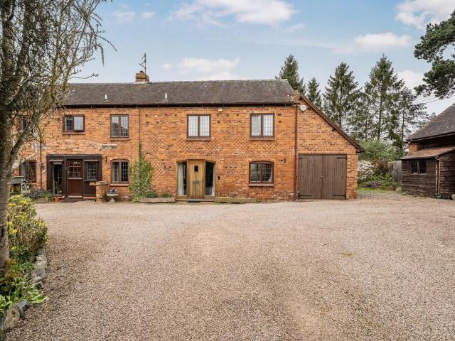 House for sale in Forthampton, Worcestershire