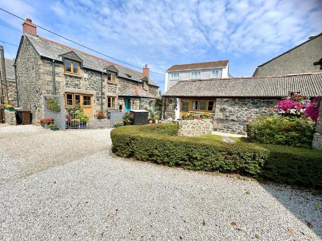 House for sale in St Keverne, Cornwall