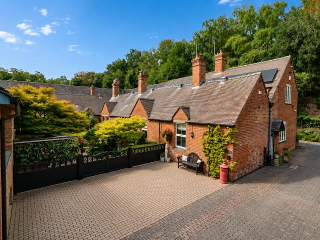 House for sale in Chadsmoor, Staffordshire