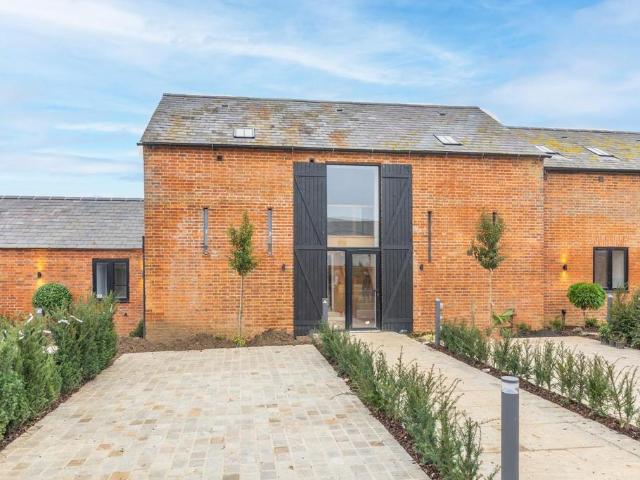 House for sale in Burcott, Stewkley