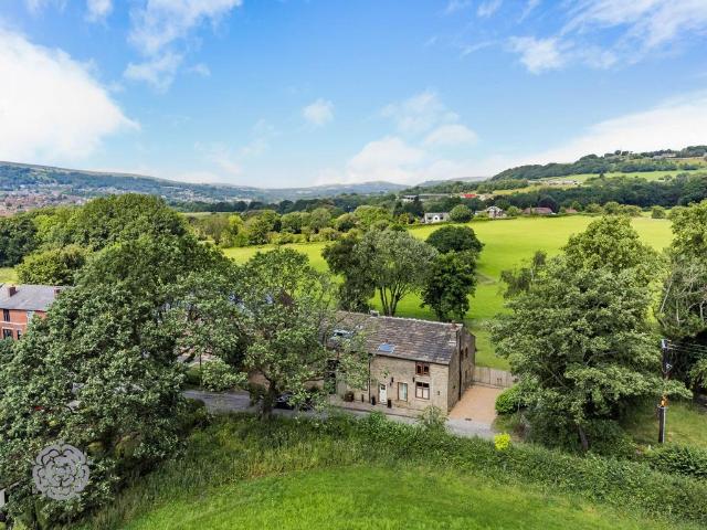 House for sale in Brooksbottom, Bury