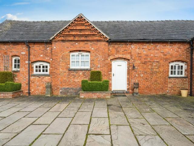 House for sale in Beamhurst, Staffordshire