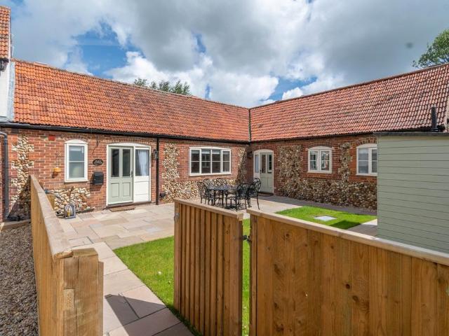 House for sale in West Raynham, Comers